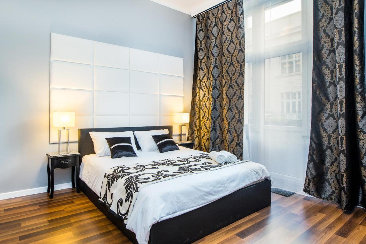Tribeca City Center Apartments Cracovia Esterno foto