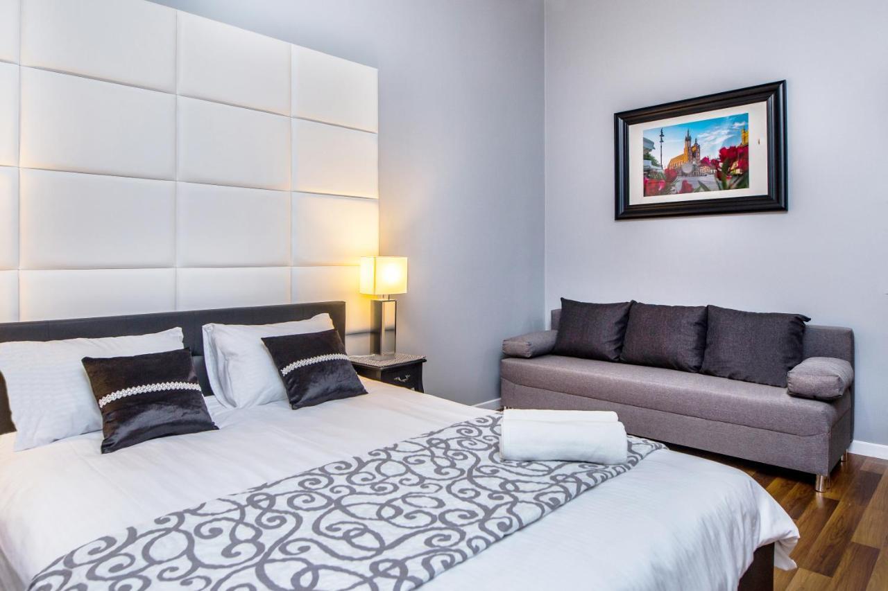 Tribeca City Center Apartments Cracovia Esterno foto