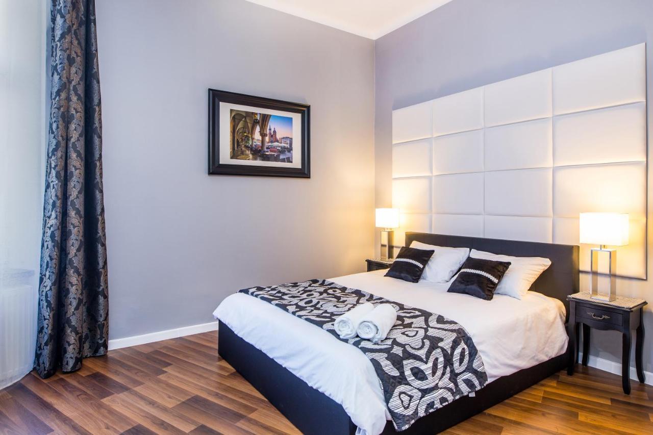 Tribeca City Center Apartments Cracovia Esterno foto