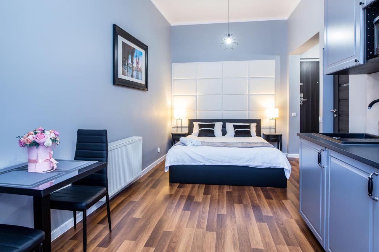 Tribeca City Center Apartments Cracovia Esterno foto